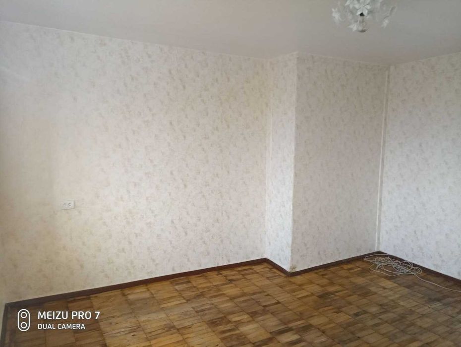 Продам кімнату біля Залізничного вокзалу, Олександрівський 213-398-745