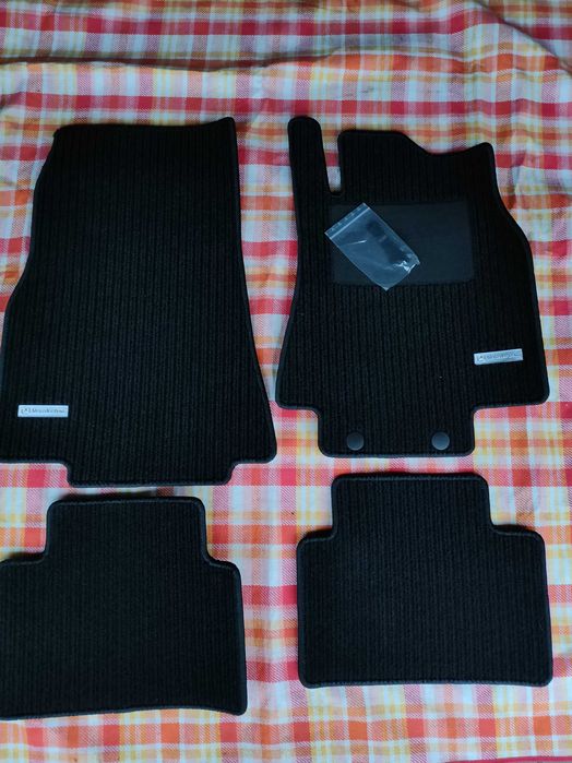 Dywaniki Mercedes W169 W245 RHD