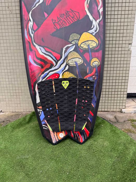 Prancha de Surf Bastard-  Lazy Bunny 5'9" – 33L