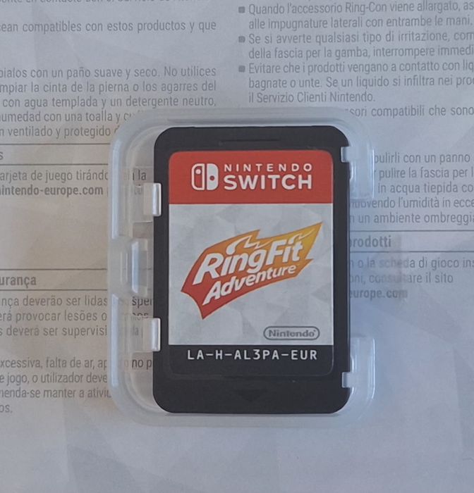 Jogo físico e kit de acessórios Ring Fit Adventure para Nintendo Switch.