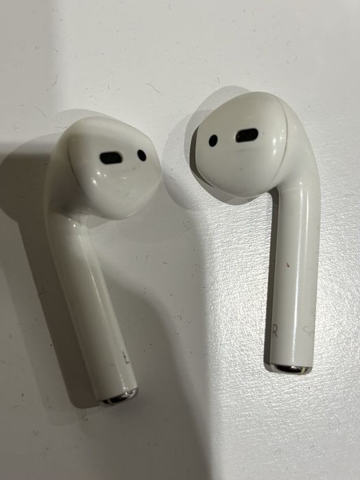 Airpods  apple