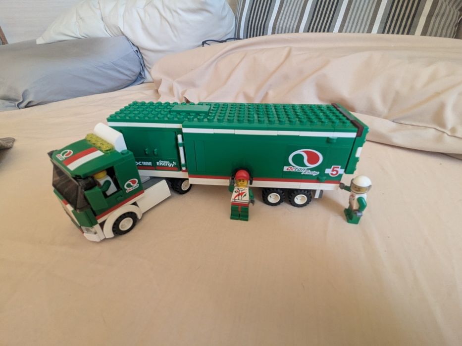 LEGO City 60025. Лего Сіті. Конструктор. Вантажівка Гран-Прі