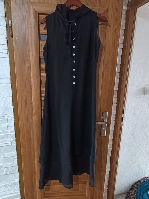 Świetna czarna sukienka z kapturem Emma rozm M-L