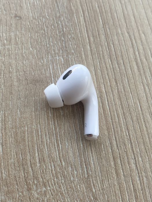 Правый Наушник AirPods Pro 2 Gen А3047 А3048 А2968