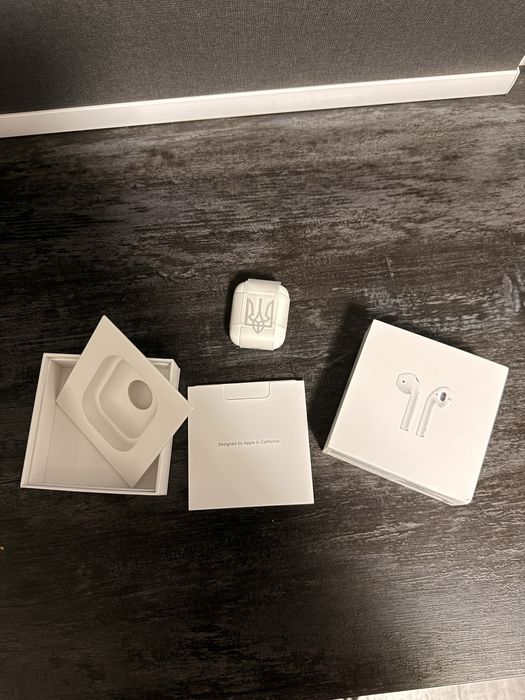 AirPods 2 (2-го покоління) - оригінал