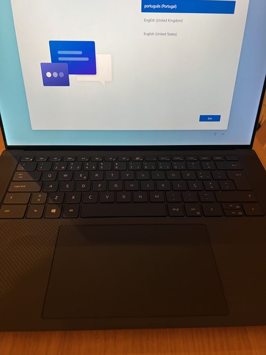 Dell XPS 15 2TB SSD 64GB RAM i9-10885H 3840x2400 GTX 1650 Ti