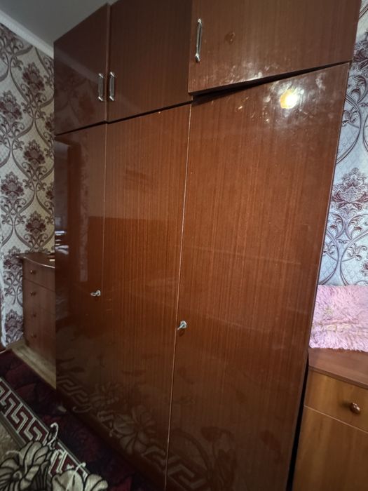 Продаємо шафу не дорого