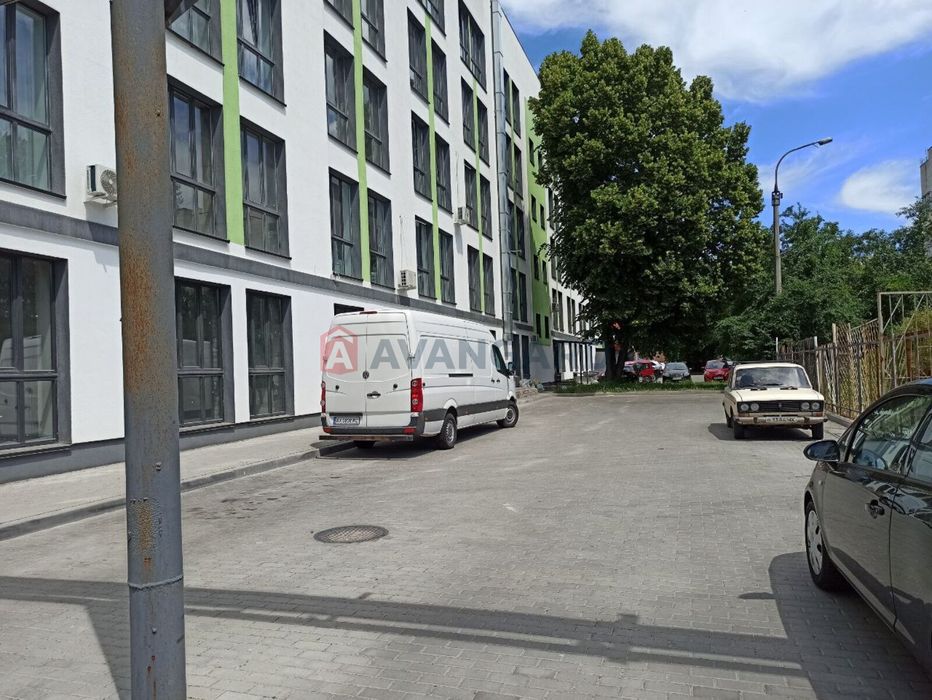 Оренда приміщення 225м2 (106м2+118м2). ЖК 'Комфорт-парк'