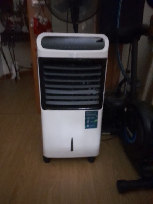 Climatizador praticamente novo