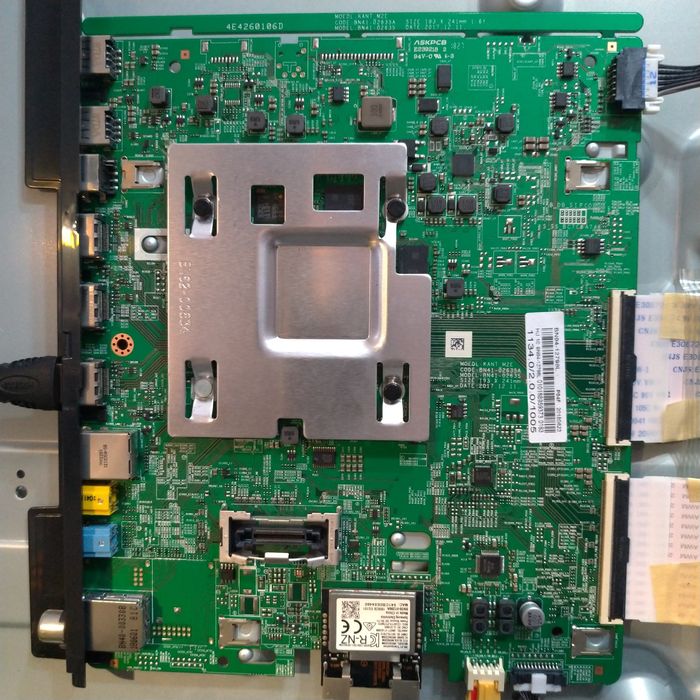 Mainboard TV Samsung ue49nu7105 (ecrã partido)