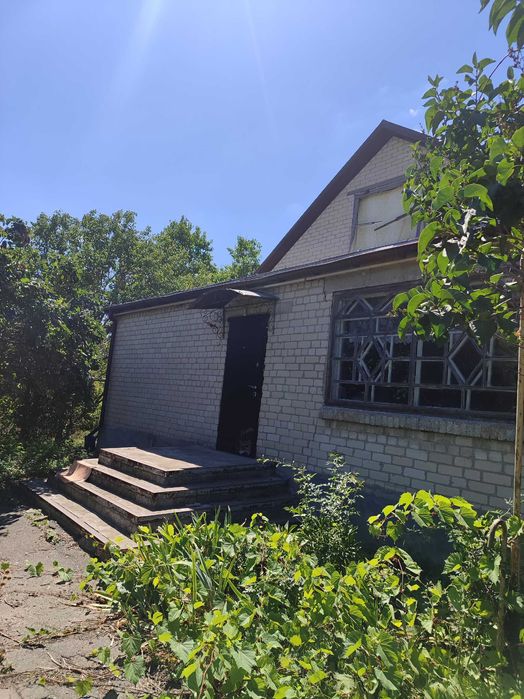 Великий будинок у с.Губиниха