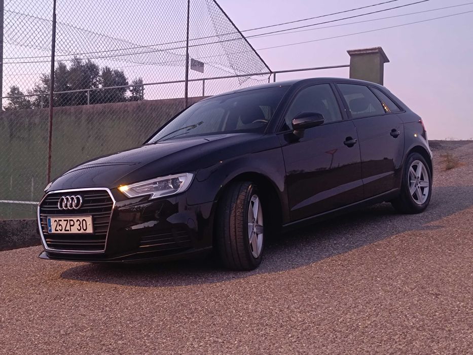 AUDI A3 30 TDI-1.6 - 116Cv. 80064 KMS Reais! Revisões na AUDI! EXCELENTE! Negociável!