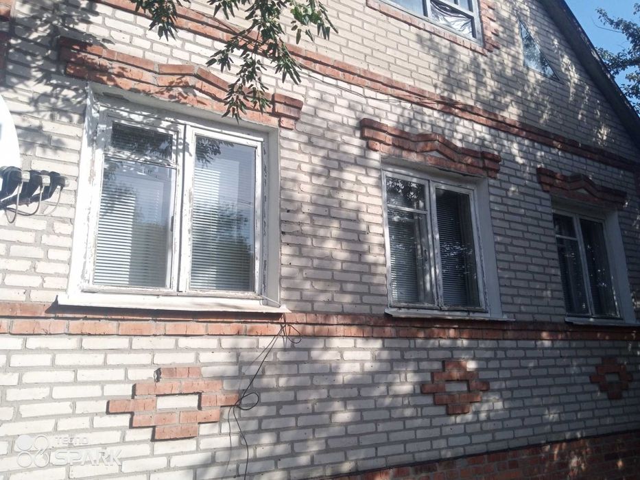 Продаю шикарное домовладение в удобном р-не г.Мерефа