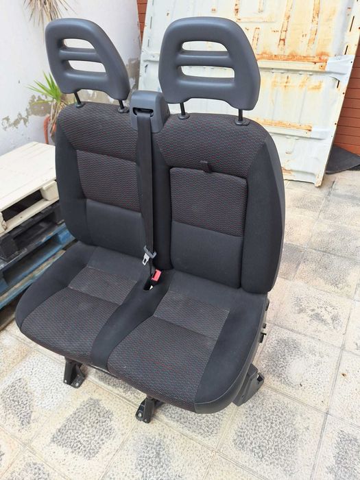 Banco frente direito Boxer/Jumper/Ducato