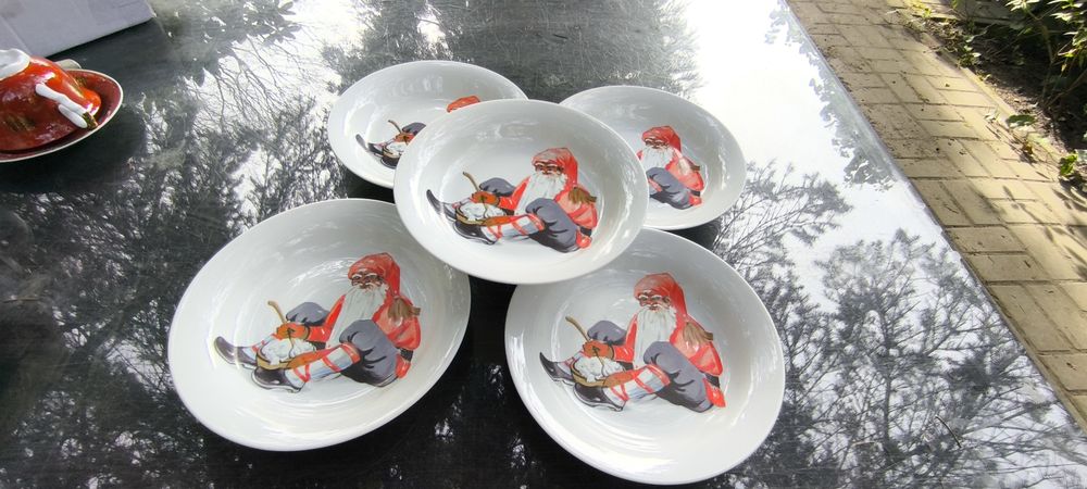 Talerze Kpm Krister Germany . Vintage Santa Claus .