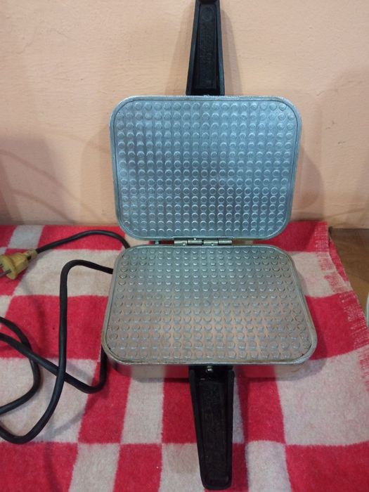 Вафельниця СССР..