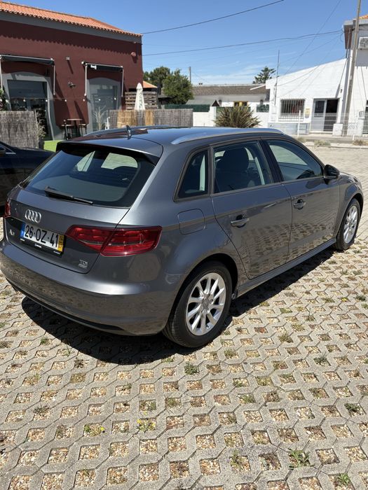Audi A3 Sportback 1.6 TDI – 102.648 km – Económico