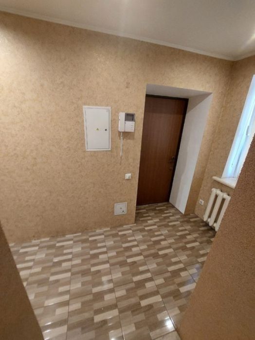 Квартира на першому поверсі з окремим входом, 559408
