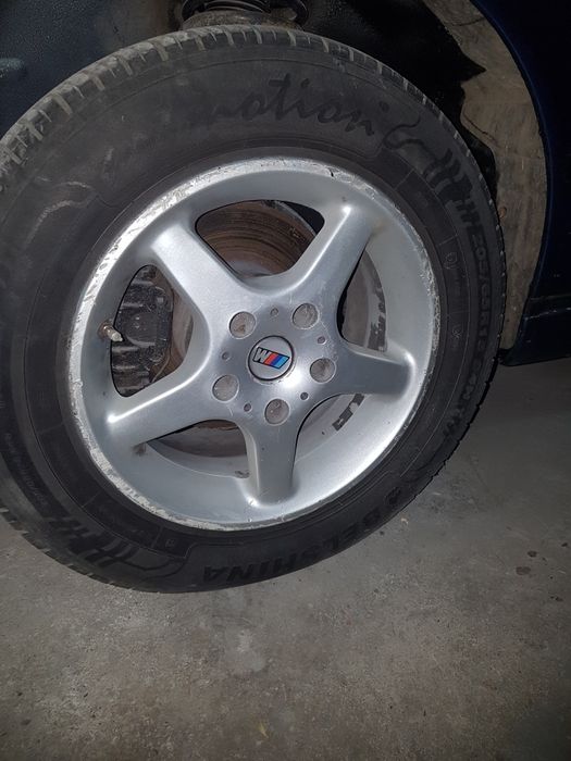 Продам Колеса R15 BMW 7J ET18 5×120
