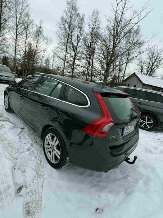 VOLVO V60 2.0 D3 Momentum