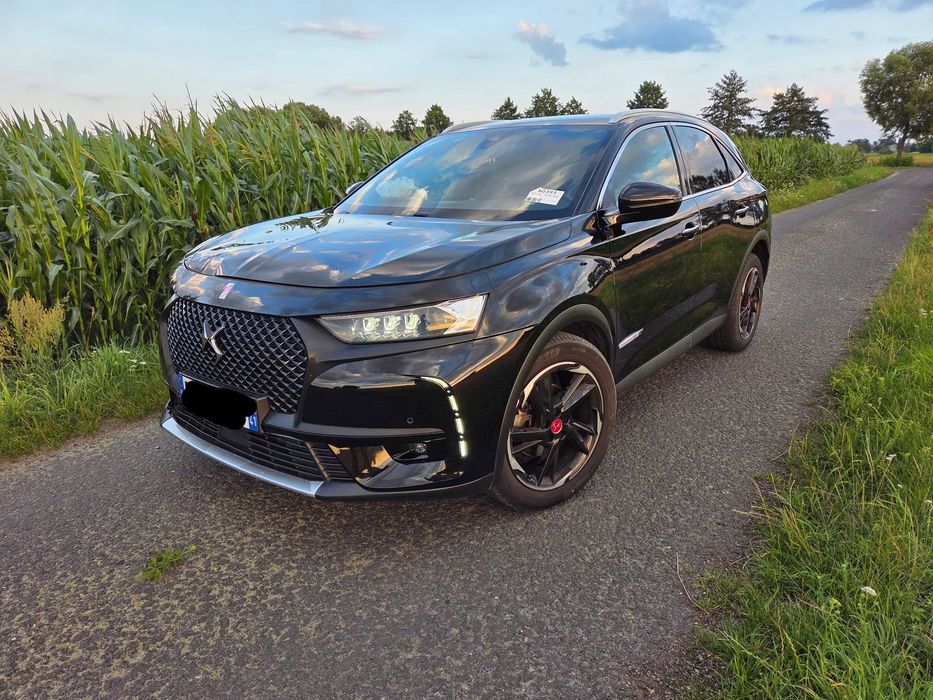 DS Automobiles DS 7 Crossback Ds 7 crossback  ds performance line