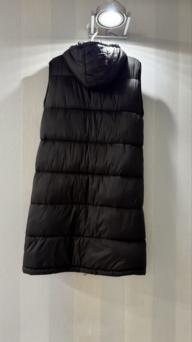 Безрукавка  ZARA