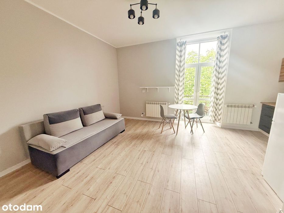 Do wynajęcia- Kawalerka 25,02 m² z BALKONEM! Sosnowiec CENTRUM