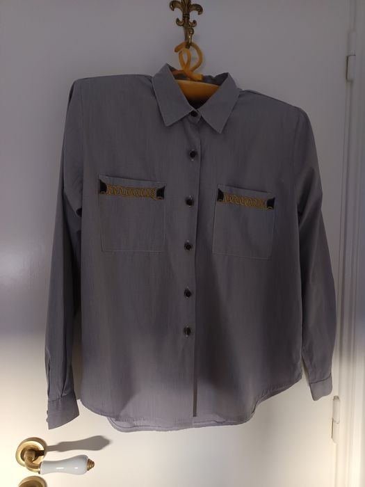 Camisa vintage "Tafetá -Lisboa"indumentária peça teatral.