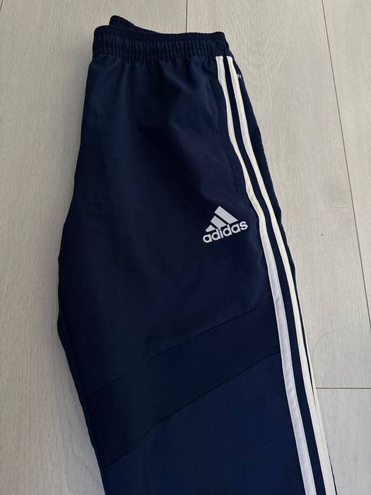 Спортивні штани Adidas