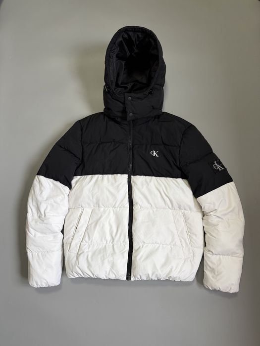 Женский Пуховик Calvin Klein Jeans  Size S