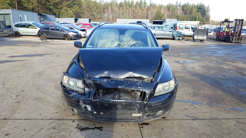 Volvo V50 06R 2.0 100 KW NA CZĘŚCI