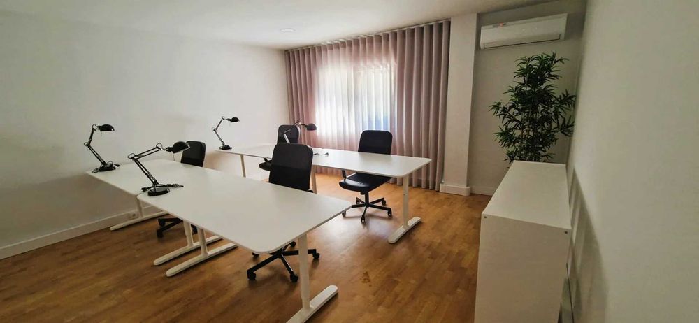 Pavilhão 3.200 m² + Jardim