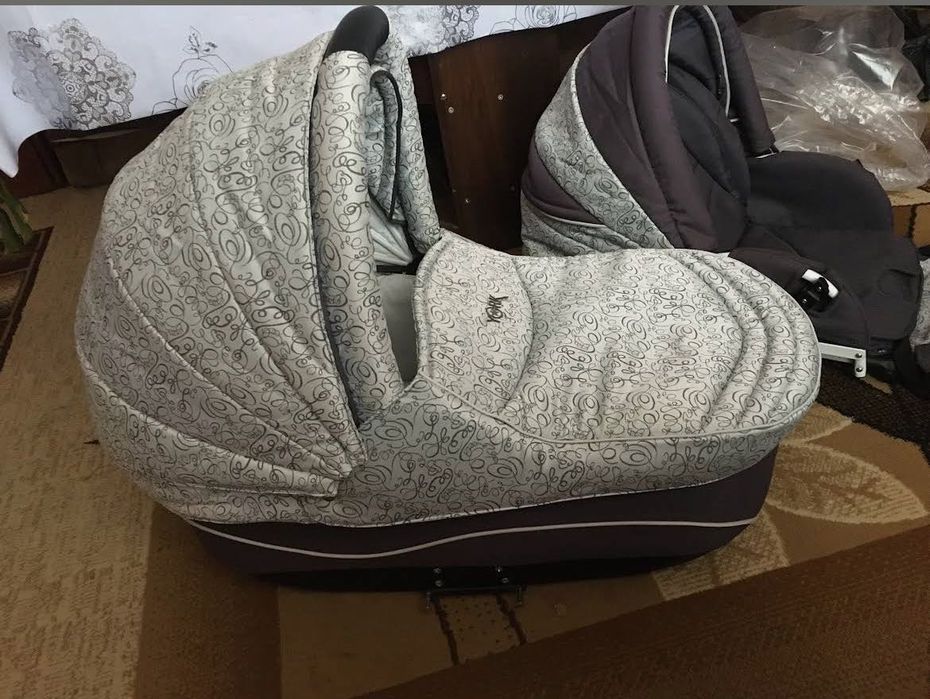 Коляска  2 в 1 в непоганому стані
