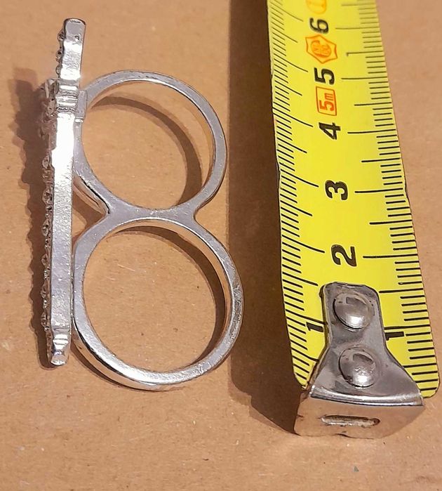 Anel de dois dedos- Mulher