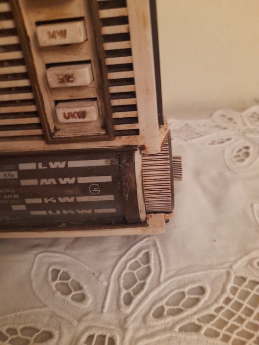 Radio antigo grunding
