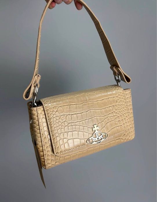 Vivienne Westwood Hazel сумка женская бежева off heron chanel жіноча