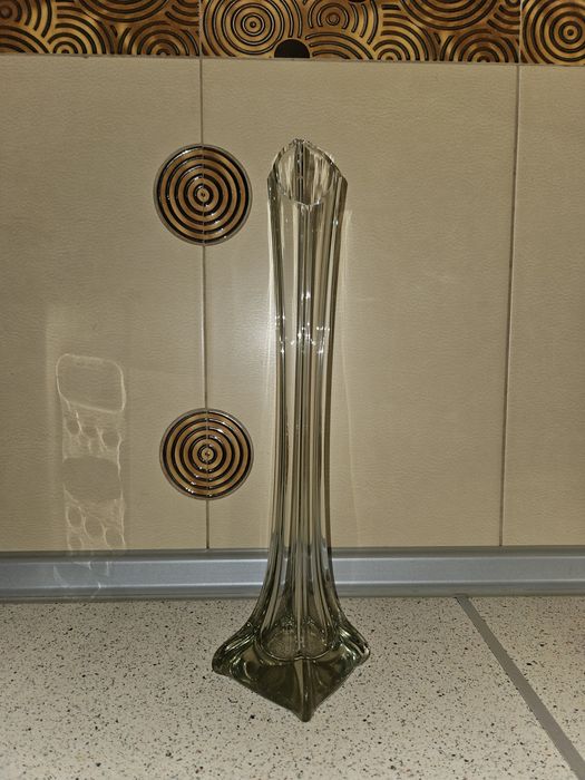 Ваза ретро для цветов