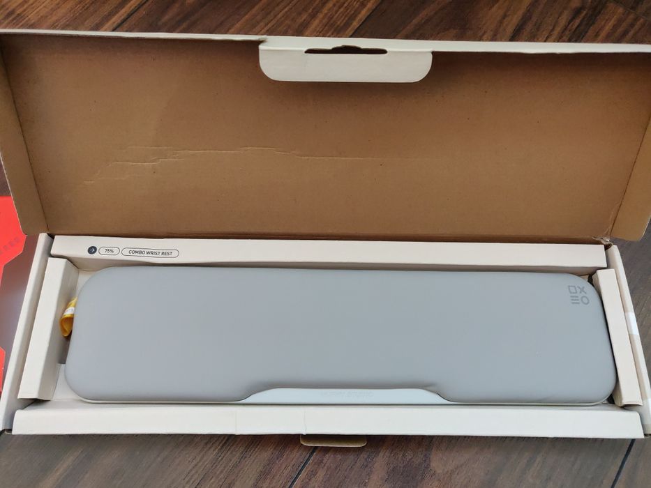 Підставка для клавіатури NuPhy Kick 75 нова