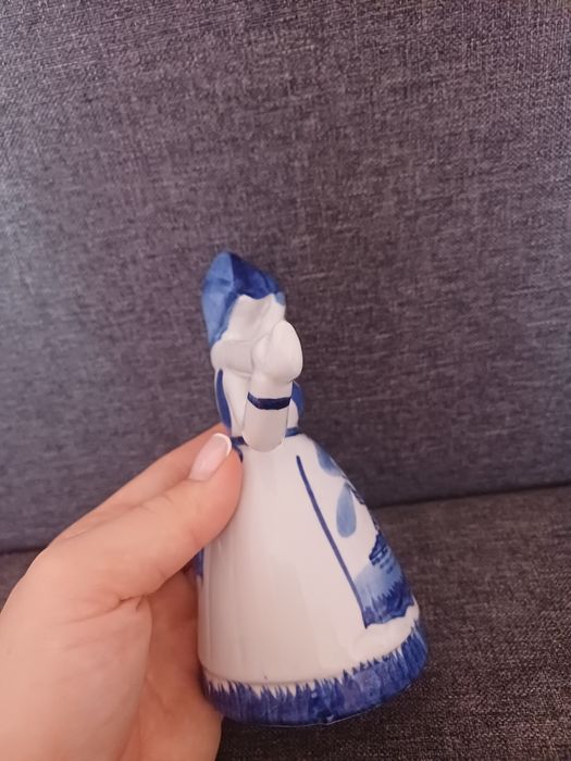 Figurka holenderki Delft