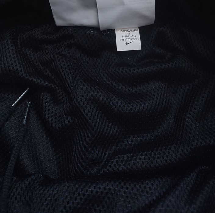 Нейлонові штани Nike Swoosh black на утяжках та замочках (Розмір M)