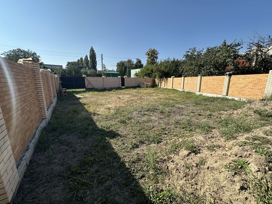 Продам участок Центр с комуникациями и проектом