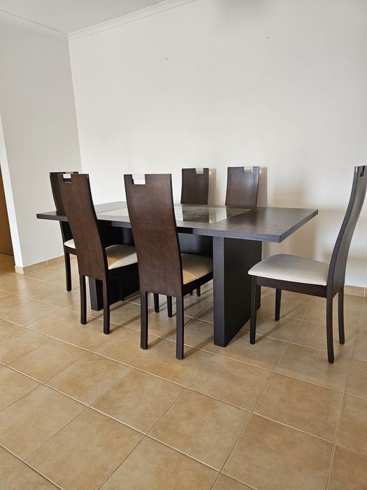 Aluga se apartamento T3 em Olhão