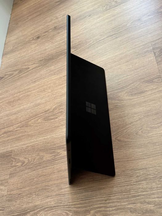 Microsoft Surface Pro X (CPU SQ1, 4G, 16Gb RAM, 256Gb SSD) Windows 11