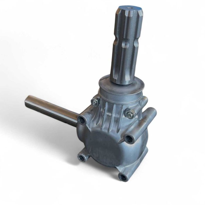 Редуктор розкидача міндобрив польський Coberg С01.01 / 03