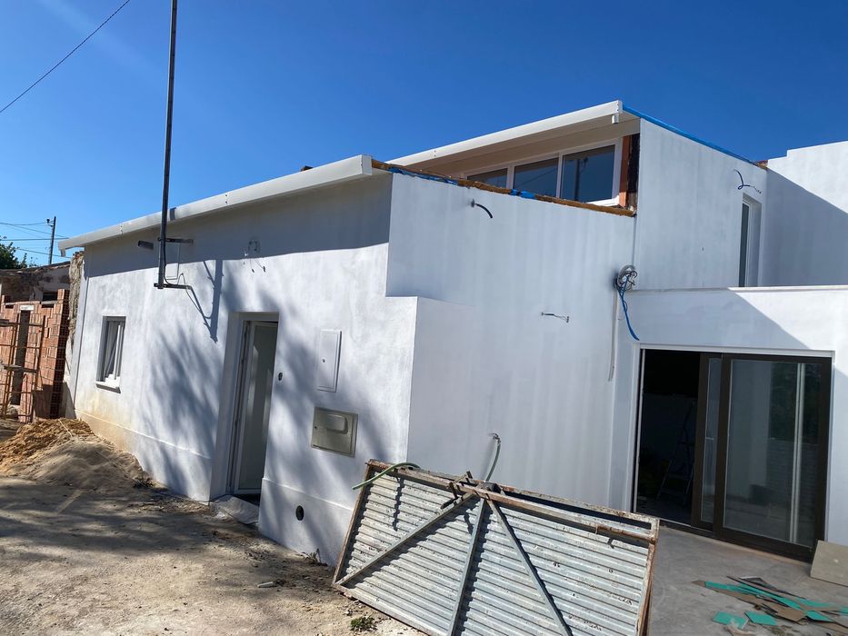 Casa em fase final de acabamentos