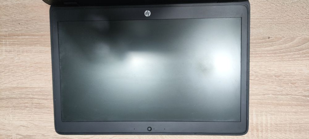 HP ZBook 14 G2 Avariado