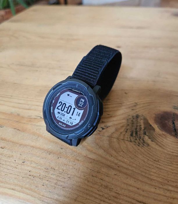 Garmin Instinct 2 Solar stan idealny + nowe paski