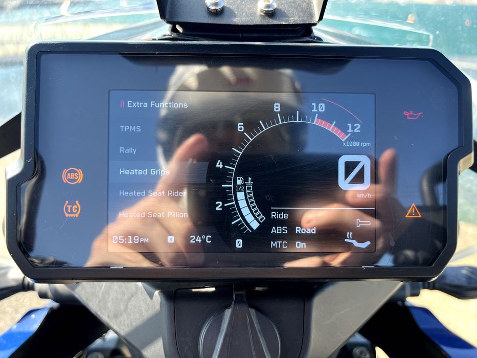 2021 KTM adventure 890 R