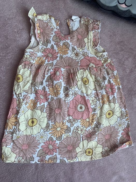 Letnia sukienka firmy H&M rozm 74