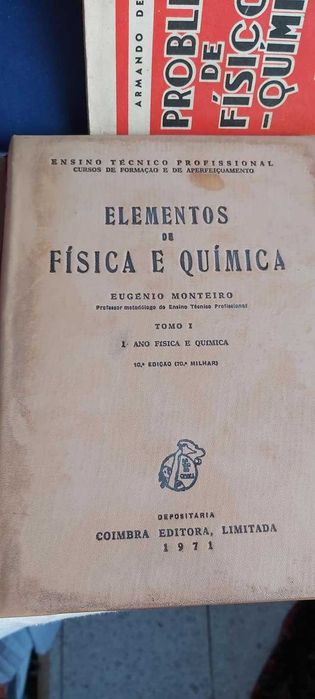 Livros Escolares de Físico-Química (Relíquias)